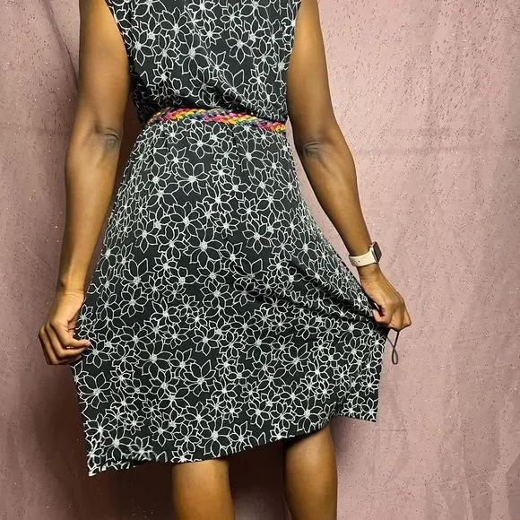 Cute black and whit w stretchy maternity dress size XL no flaws floral flowers - Picture 6 of 8